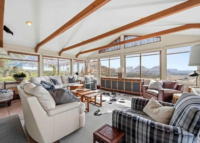 Of Uptown With Panoramic Views And Hot Tub Holiday home Sedona